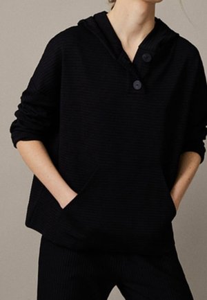 Bluza z kapturem