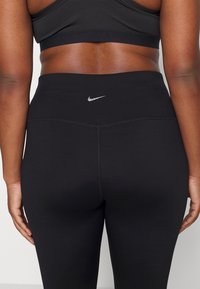 Nike Performance W NY DF YOGA TIGHT 7/8 PLUS - Leggings - black/iron grey
