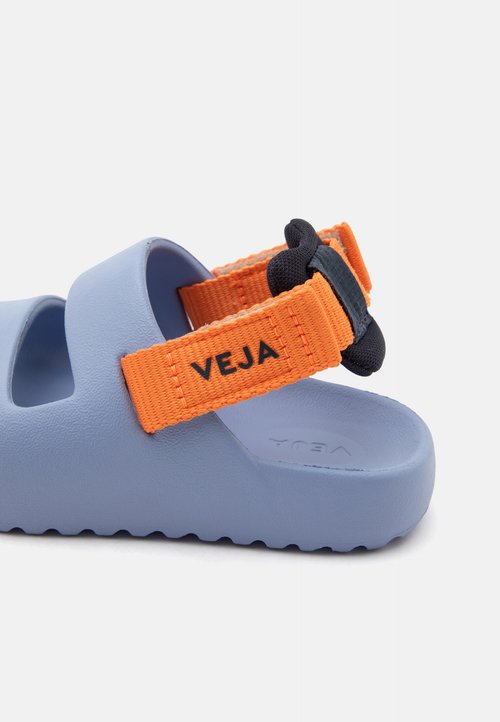 Veja MINI ETNA UNISEX - Pool slides - olympe — foto 6