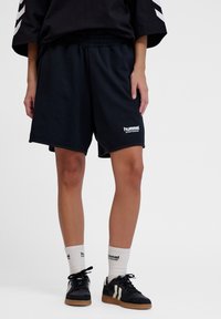 Hummel - Sports shorts - black Thumbnail Image 1