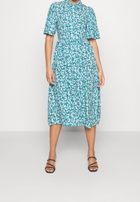 YAS Vardagsklänning - blue