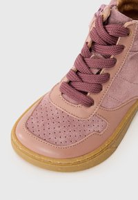 Bisgaard LISVA - Zapatillas altas - mauve