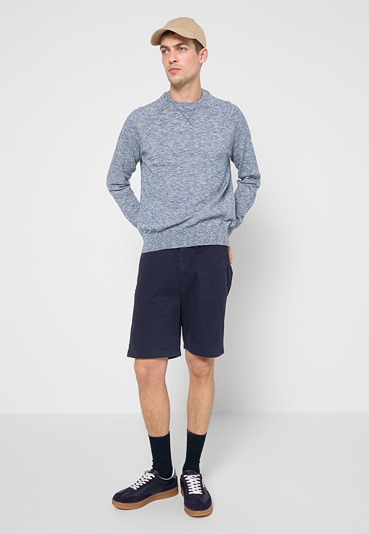 ARCHIVE REGULAR FIT