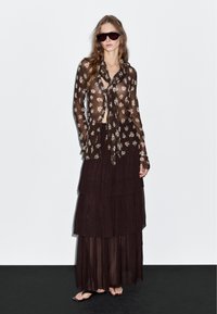 Massimo Dutti FLOWING GARMENT WITH SCARF COLLAR - Blůza - mottled dark brown