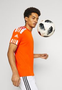 adidas Performance SQUAD 21 - Camiseta estampada - teaora/white