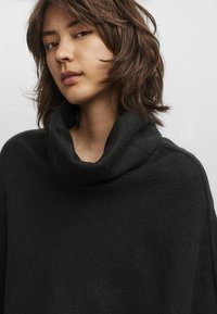 Vero Moda VMKLEO PONCHO - Cape - black