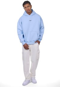 Dropsize HEAVY MIDDLE PATCH  - Hoodie - babyblue