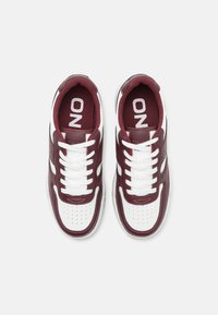 ONLY SHOES ONLSWIFT - Sportbačiai - white/dark red