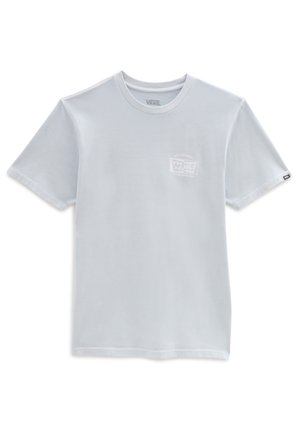 Hellgraues Vans-T-Shirt mit kurzen Ärmeln, kleinem weißem Logo auf der linken Brust und einem Etikett am linken Ärmel.
