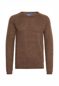 Brun långärmad stickad tröja med rund hals, raglanärmar, ribbade ärmslut och en liten logotagg på den nedre sidan. Mjuk textur.