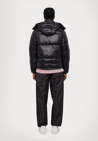 EA7 Emporio Armani GIUBBOTTO - Zimska jakna - black