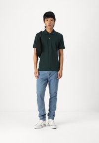 GAP Pólóing - essex green
