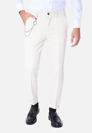 Ciabalù CAPRI - Chino - sabbia