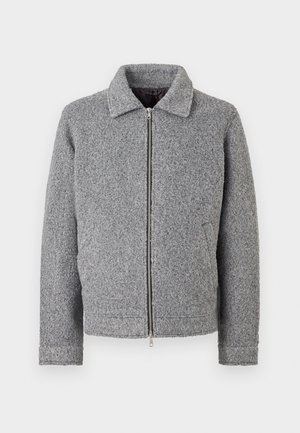 Chaqueta de mezcla de lana gris con cuello, cierre frontal de cremallera y bolsillos laterales. Presenta una tela texturizada y puños y dobladillo acanalados.