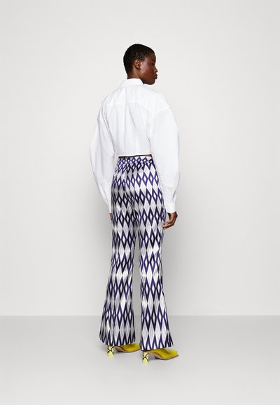 Lisou KELLY - Pantalon classique - blue