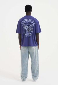 Ed Hardy - LASER ETCHED DRAGON REPEAT  - Relaxed fit jeans - bleach Thumbnail Image 1