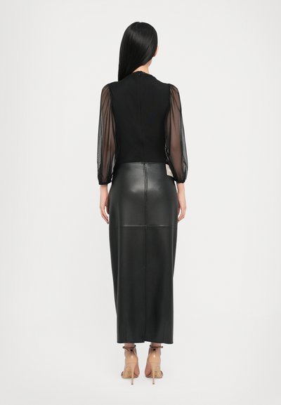 Hofmann Copenhagen FABIENNE - Bluză cu mânecă lungă - black
