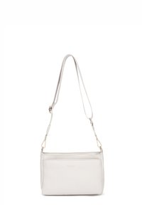 Borsa a spalla bianca in pelle con tracolla regolabile, superficie texturizzata, accessori in tono oro e chiusura con zip. Presenta un design minimalista.