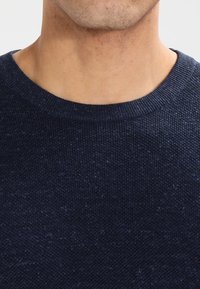 Jack & Jones Stickad tröja - dark blue