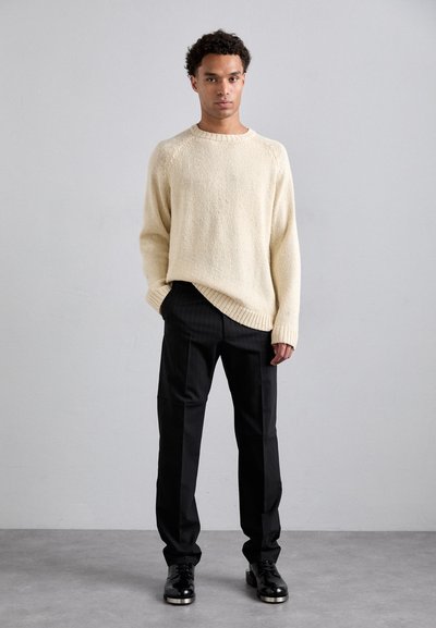 MM6 Maison Margiela PANTS - Kelnės - black