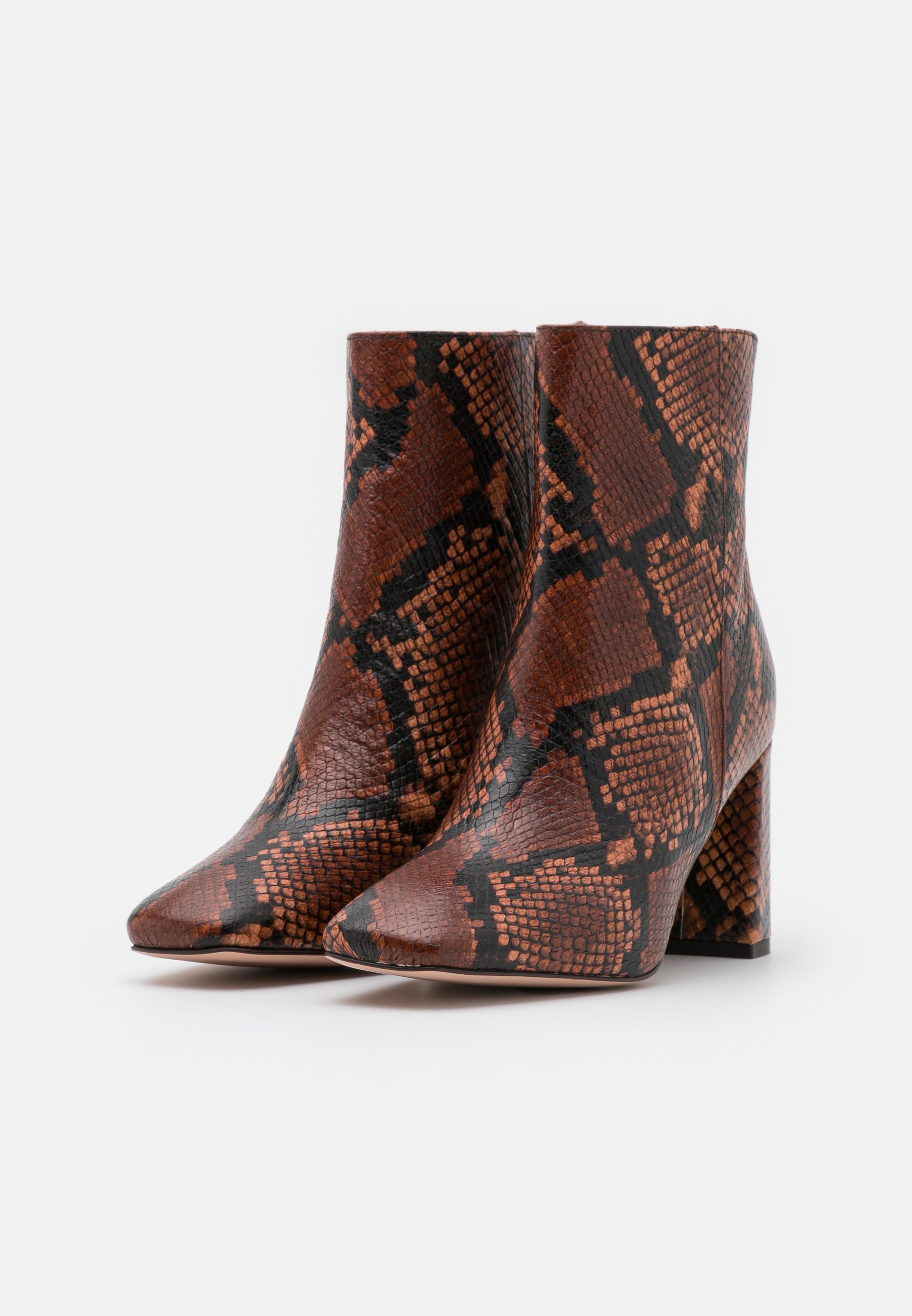 snake boots uk