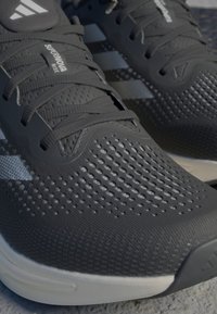 adidas Performance SUPERNOVA RISE - Zapatillas running asfalto - core black/core white/carbon