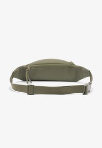 Borsa a tracolla verde oliva, realizzata in materiale testurizzato, con forma curva, tracolla regolabile e scomparto con cerniera.