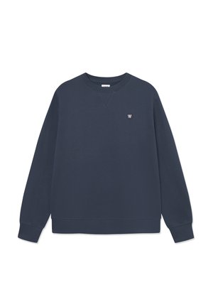 Felpa blu navy con colletto a coste, maniche lunghe e un piccolo logo sul petto. Realizzata in un morbido tessuto misto cotone, con taglio casual.