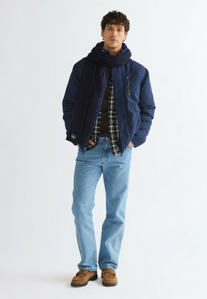 Wrangler, - Szal