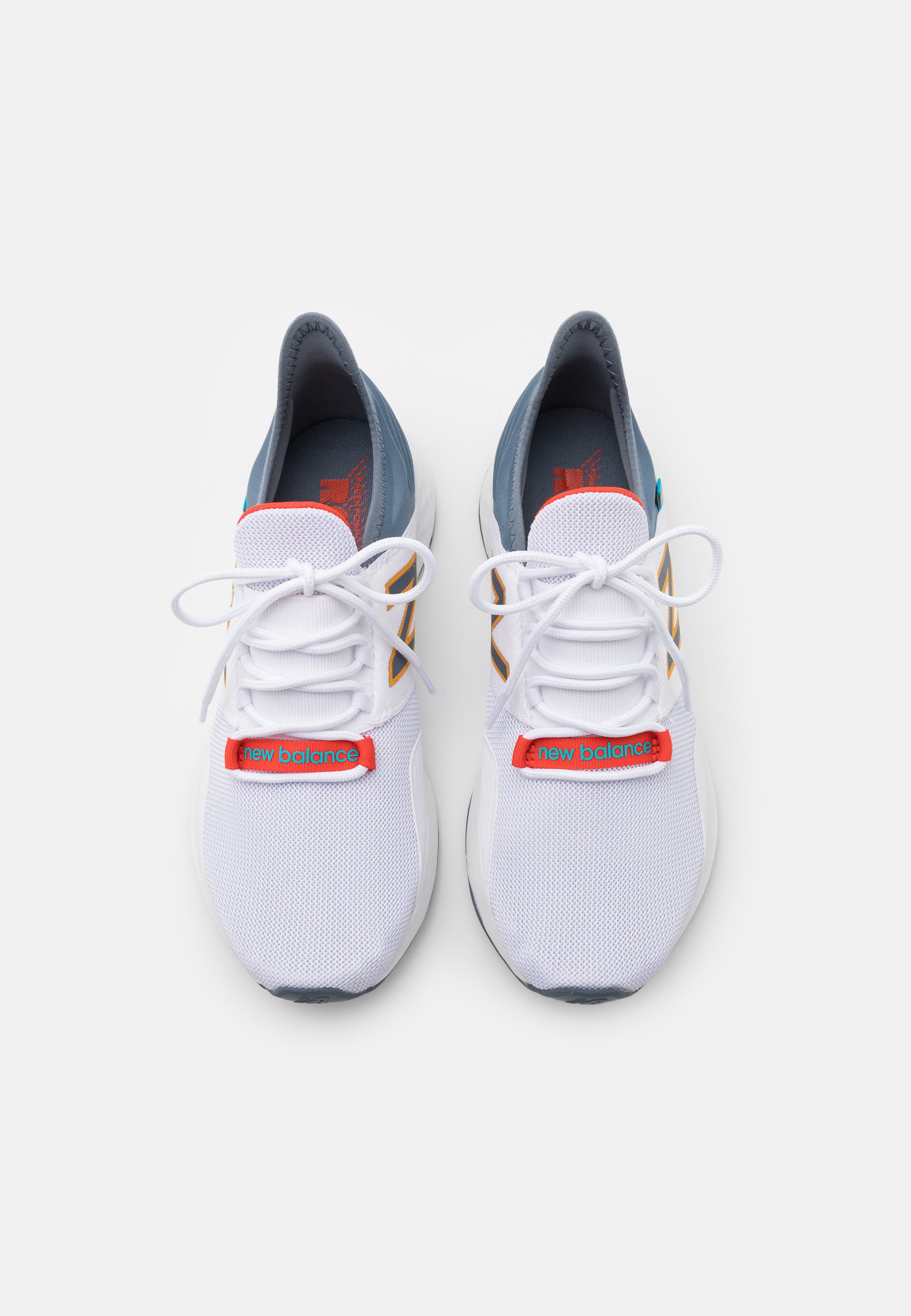 New Balance FRESH FOAM ROAV - Zapatillas de running neutras - white/blanco  - Zalando.es