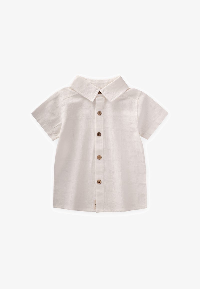 Kortärmad skjorta i off-white tyg med ett strukturerat mönster, klassisk krage och fem träknappar fram.