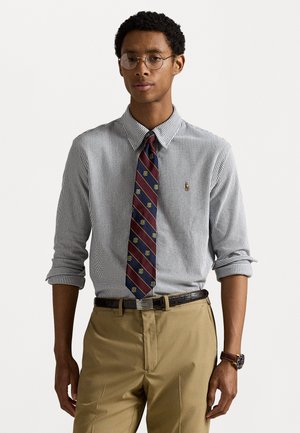 STRIPED KNIT OXFORD SHIRT - Vapaa-ajan kauluspaita - newport navy/white