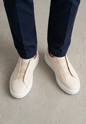 Martinelli, SULLIVAN - Baskets basses - off white