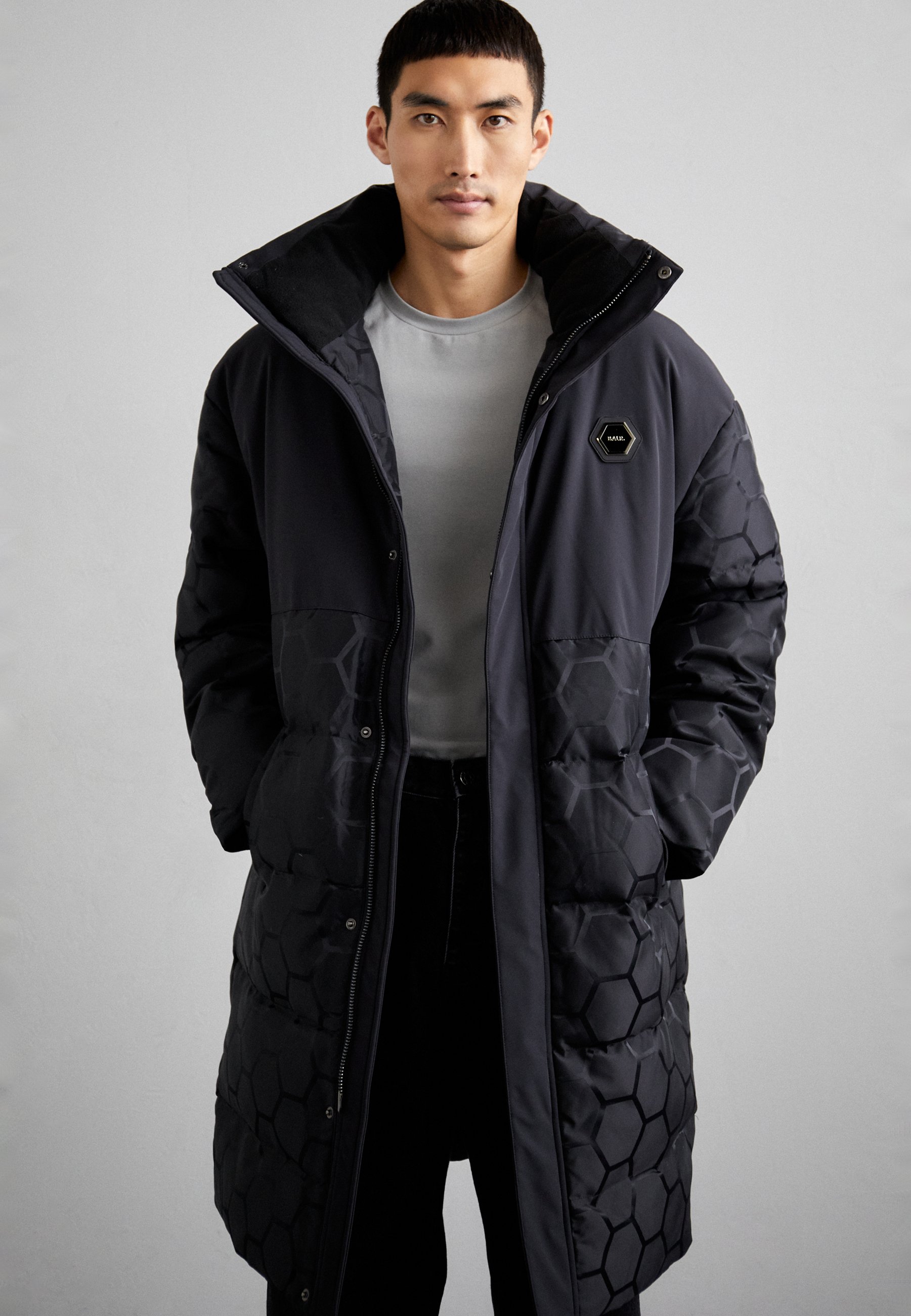 BALR. DANTE JACQUARD LONG PUFFER - Winter coat - jet black/black 