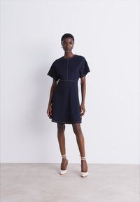 Tommy Hilfiger Rochie din jerseu - desert sky