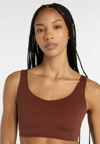 Ei valittu, rich oak