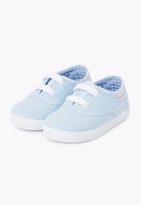 Pisamonas Zapatillas - celeste