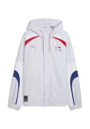 Witte Puma-jas met capuchon met rode en blauwe accenten, BMW Motorsport- en Puma-logo's en een ritssluiting aan de voorkant.
