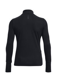 Maglietta nera a maniche lunghe con colletto alto e design aderente. Tessuto liscio, con sottili righe orizzontali sul retro.