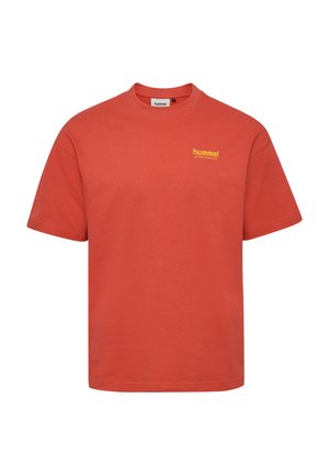 Hummel LOOSE BEES STADIUM - Print T-shirt - light red