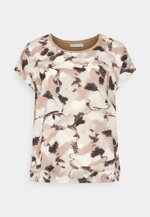 Beige en bruine damesblouse met korte mouwen en abstract bloemmotief, ronde hals en een relaxte pasvorm.