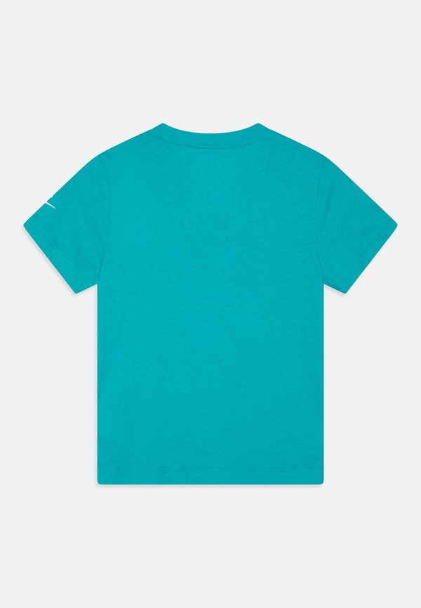 FUTURA EVERGREEN TEE UNISEX - Print T-shirt - dusty cactus3