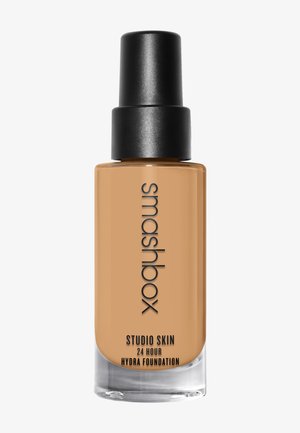 STUDIO SKIN 15 HOUR WEARHYDRATING FOUNDATION - Foundation - 2.16
