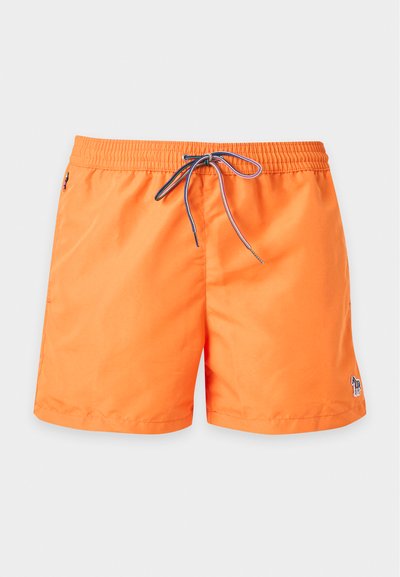 Short de bain orange vif avec taille élastique et cordon multicolore, avec un petit écusson logo en bas à droite.