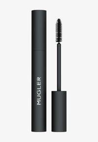 Schwarzer Mascara-Tube mit matter Oberfläche in zylindrischer Form. Enthält einen schwarzen Bürstenapplikator mit Borsten. Markenname eingraviert.