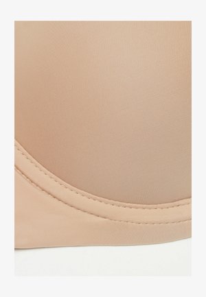 Hautfarbener BH-Cup aus glattem Stoff mit leichtem Glanz, versehen mit einer gebogenen Naht und detaillierter Steppnaht am Rand.