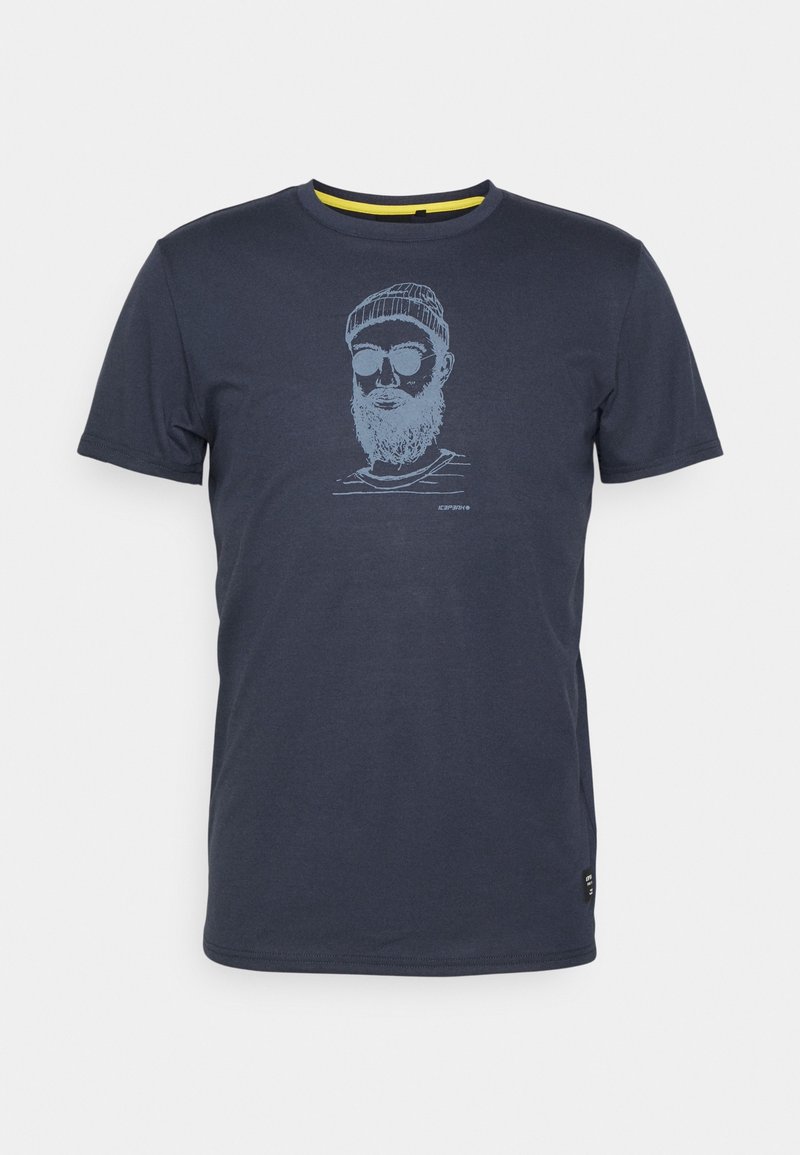 Navyblaue Baumwoll-T-Shirt mit einer hellblauen grafischen Illustration eines bärtigen Mannes in Sonnenbrille und Mütze. Klassischer Rundhalsausschnitt.