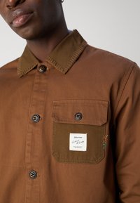 Scotch & Soda JOE JONAS WORKER JACKET - Light jacket - dark brown