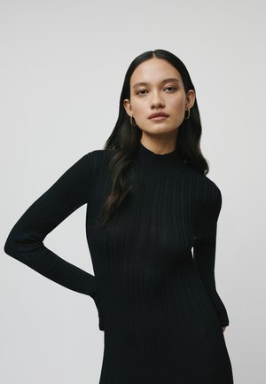 KOURTNEY  - Długa sukienka