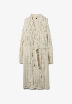 Cremefarbener Strickcardigan mit Kabelmustern, langen Ärmeln und einem Taillengürtel. Hergestellt aus weichem, strukturiertem Material mit tiefem V-Ausschnitt.